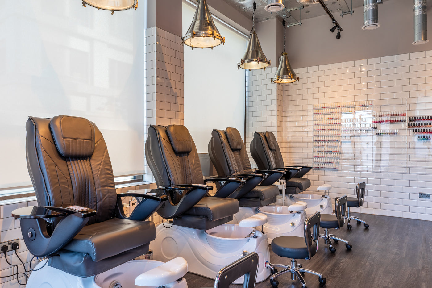 Professional pedicure chair for salons